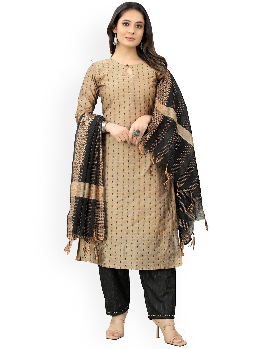 

revika Women Floral Printed Regular Kurta with Trousers & With Dupatta, Gold