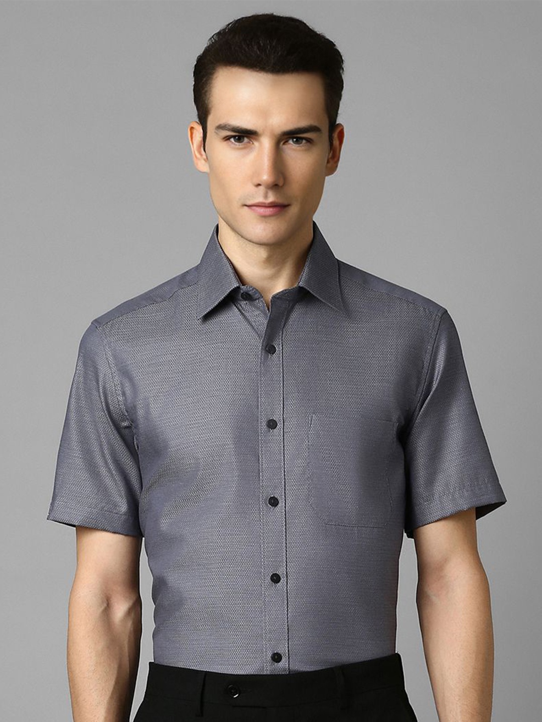 

Louis Philippe Spread Collar Short Sleeves Regular Fit Cotton Formal Shirt, Grey