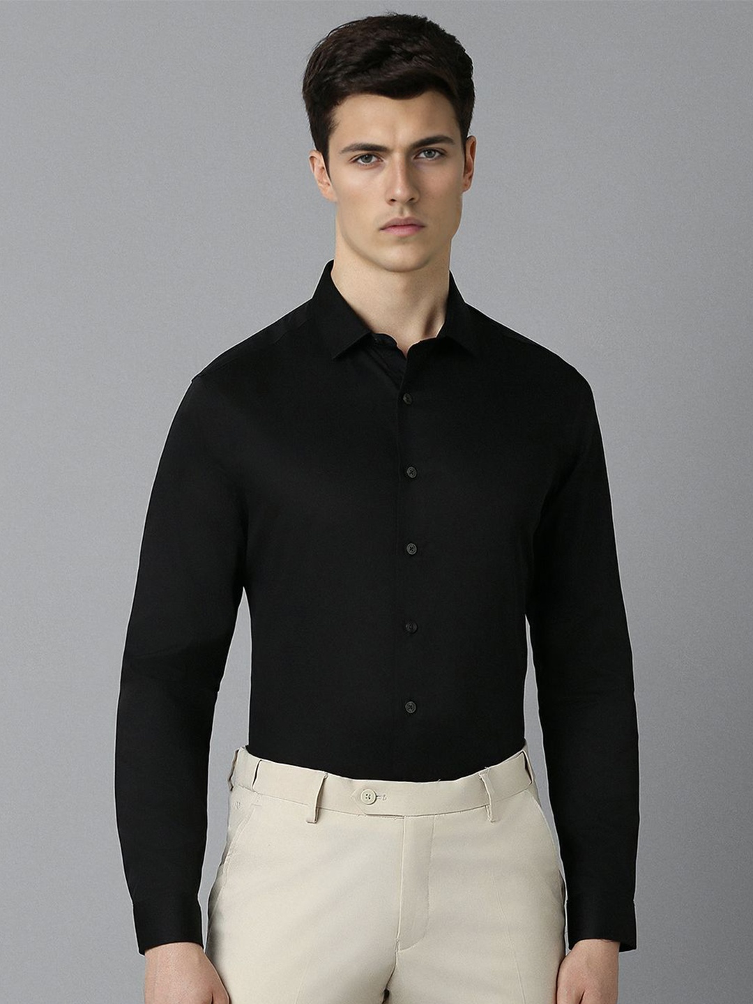 

Louis Philippe Slim Fit Spread Collar Cotton Formal Shirt, Black