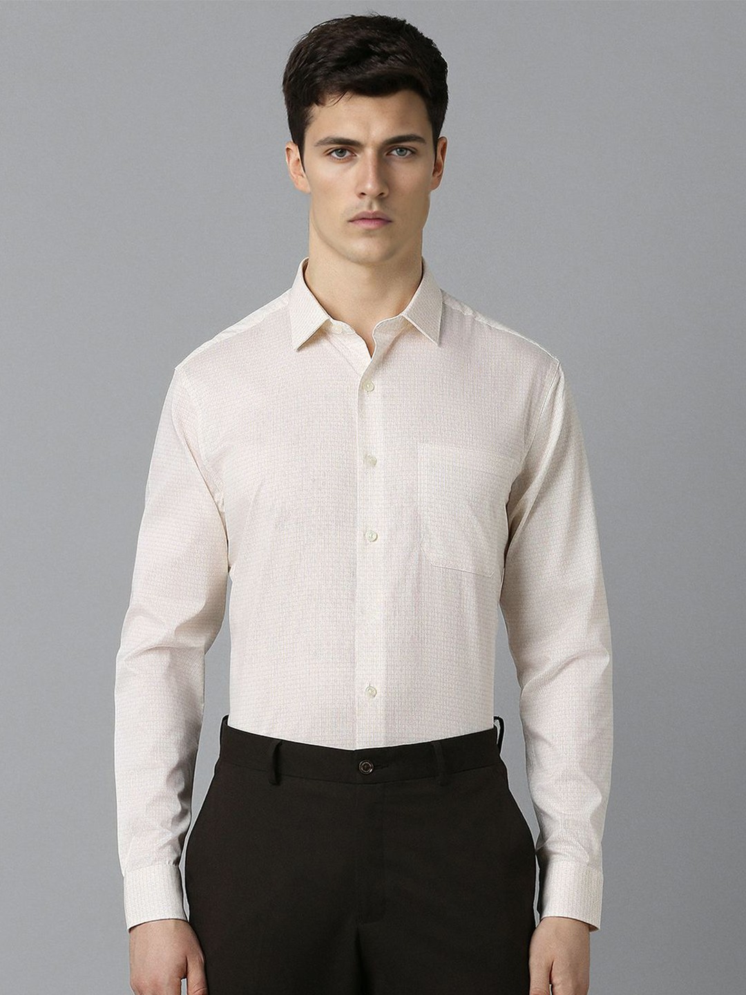 

Louis Philippe Spread Collar Long Sleeves Slim Fit Geometric Printed Cotton Formal Shirt, Cream