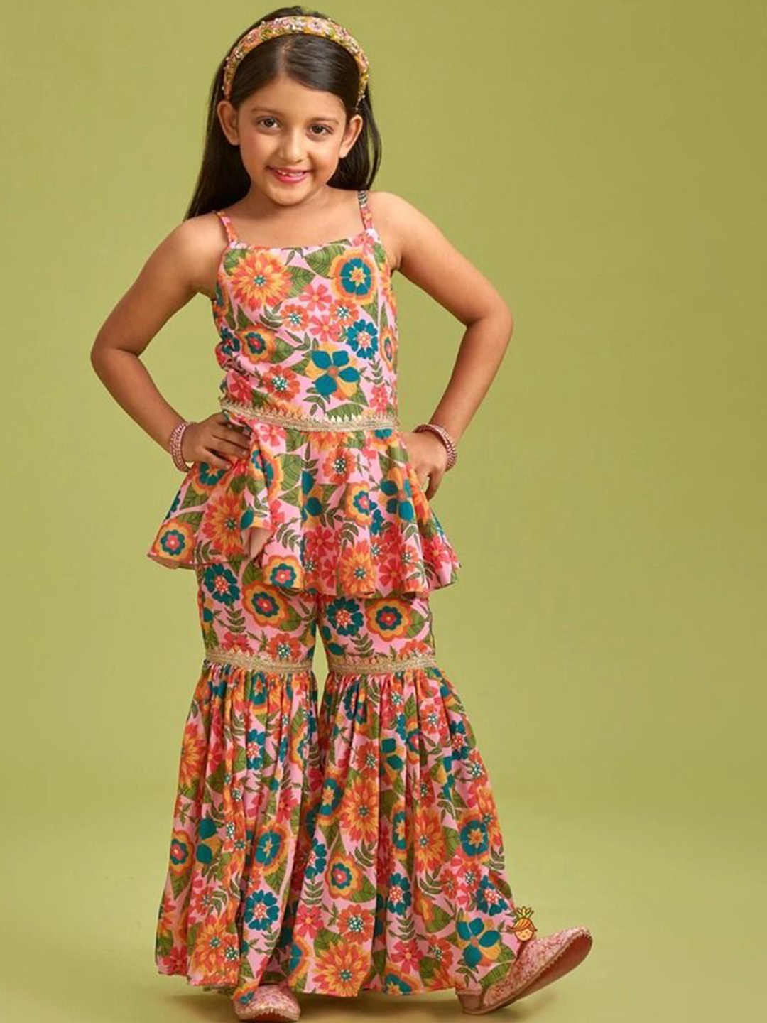 

BAESD Girls Ethnic Motifs Printed Regular Gotta Patti Kurta with Sharara, Pink