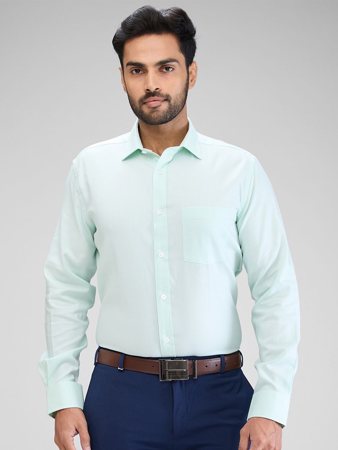 

Park Avenue Men Opaque Formal Shirt, Green