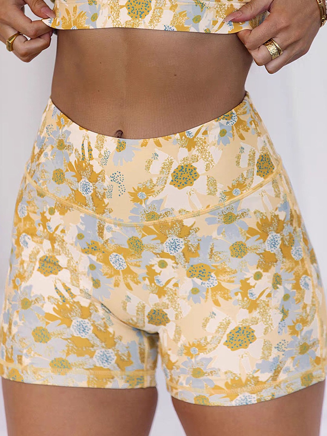 

LULU & SKY Women Floral Printed Slim Fit High-Rise Shorts, Multi