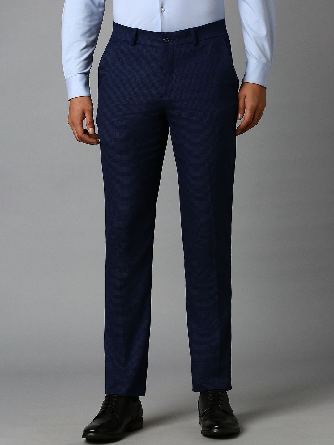 

Louis Philippe Men Slim Fit Trousers, Navy blue