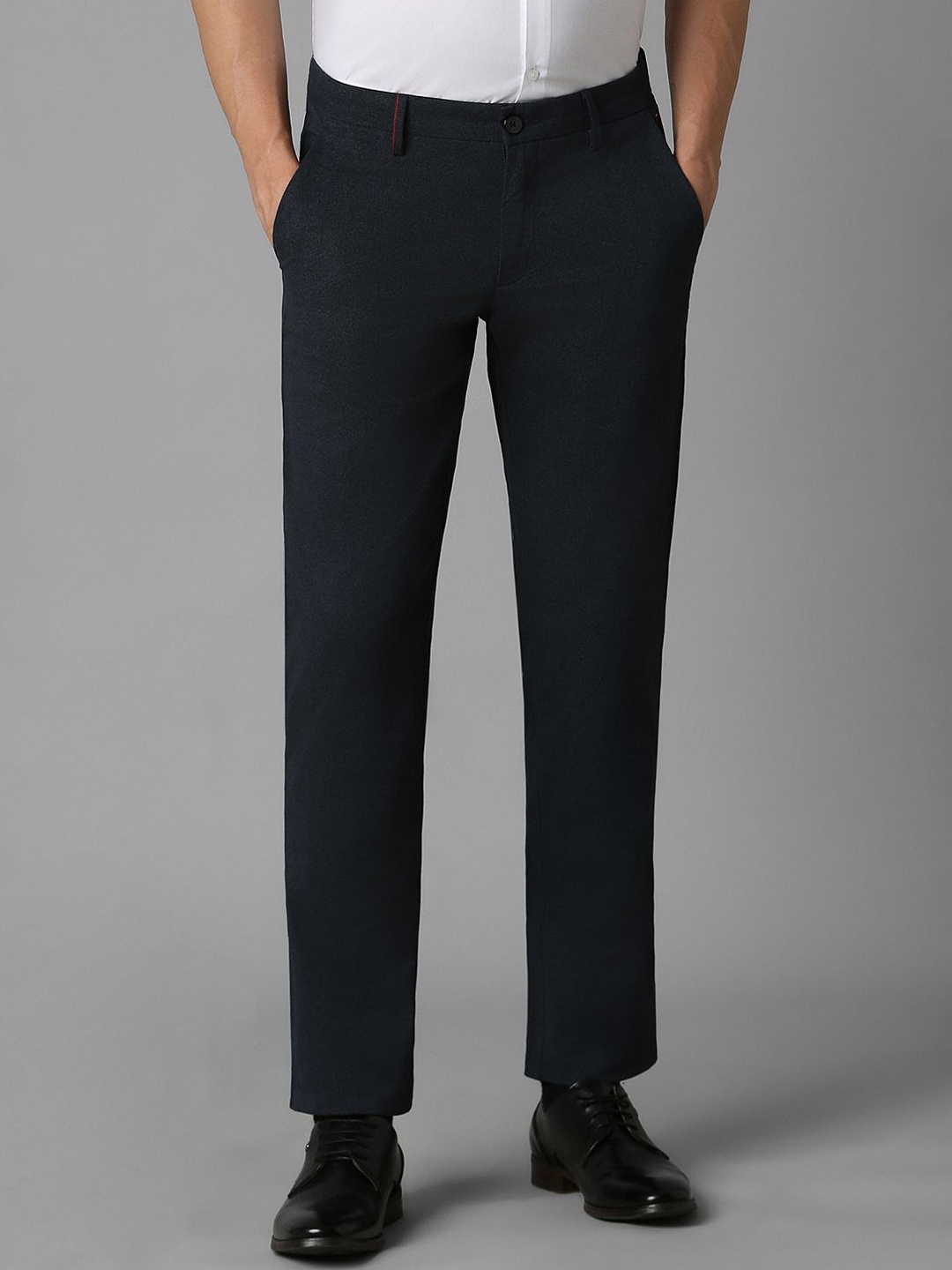 

Louis Philippe Sport Men Slim Fit Trousers, Black