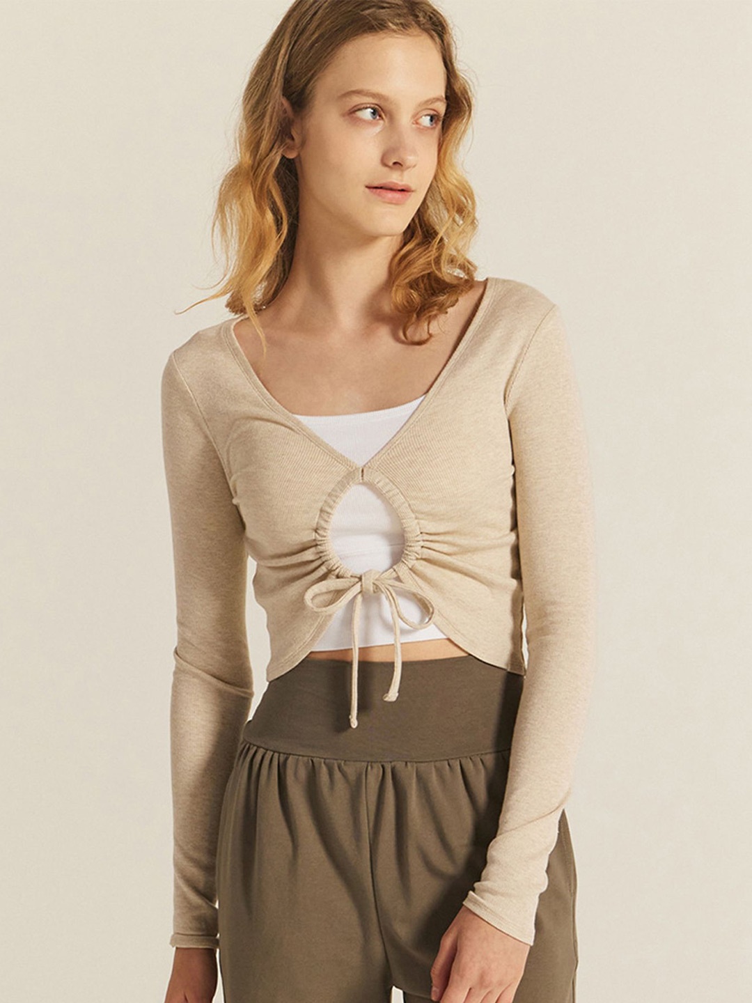 

LULU & SKY Women V-Neck Cut-Out Detail Tie-Ups Crop Top, Beige
