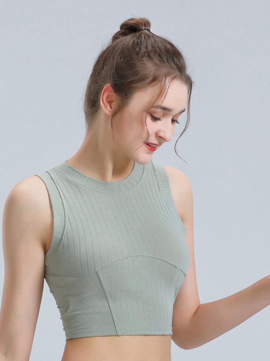 

LULU & SKY Round Neck Solid Sports Crop Top, Green
