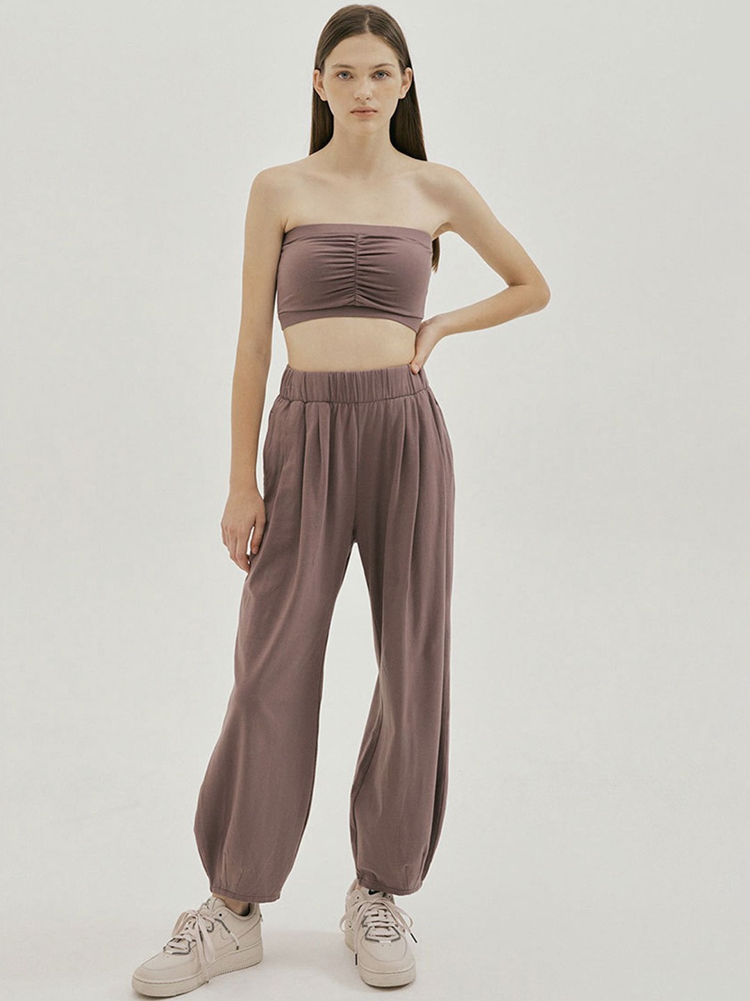 

LULU & SKY Women Pleated Activewear Joggers, Brown