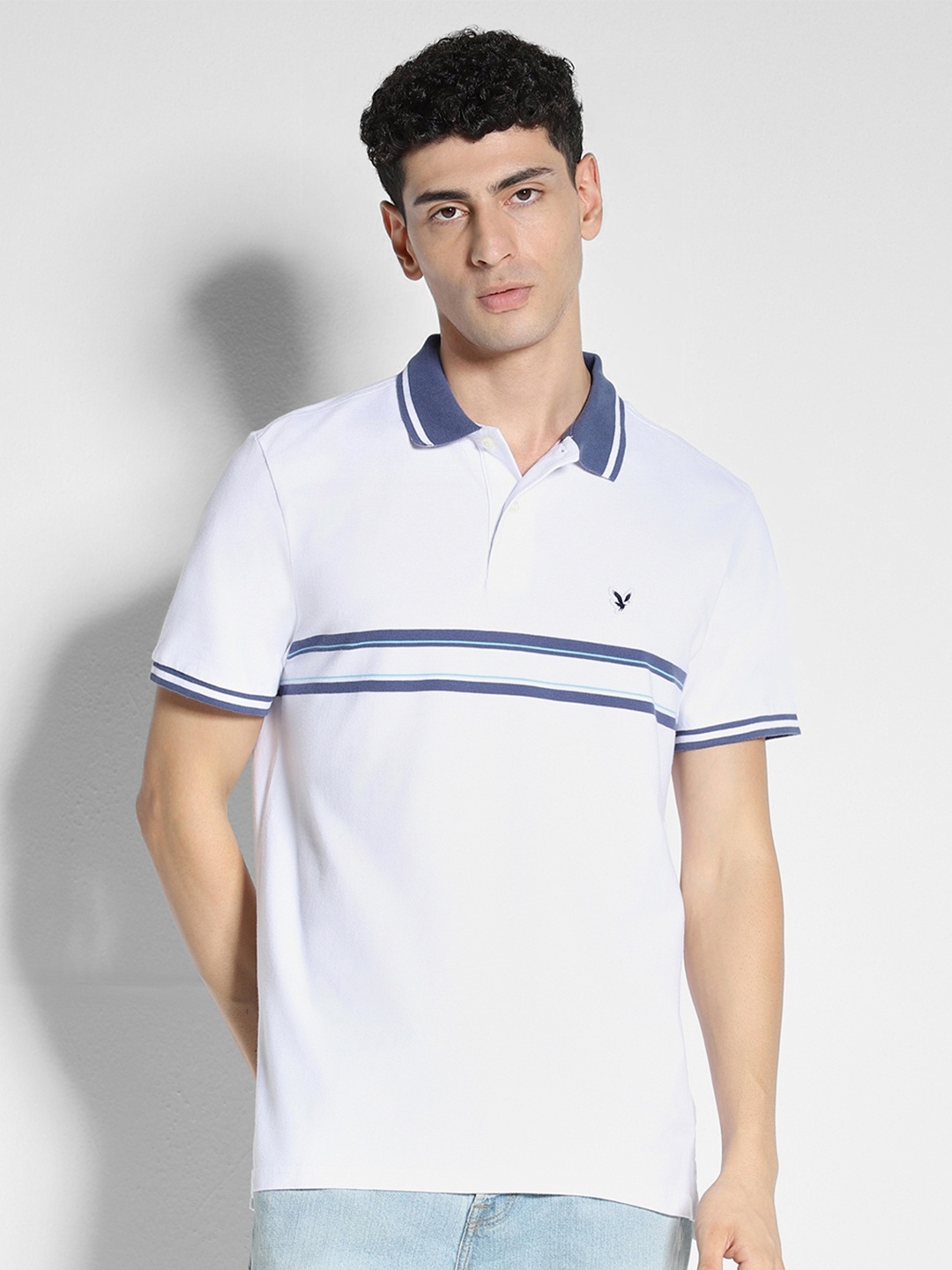 

AMERICAN EAGLE OUTFITTERS Men Striped Polo Collar Pockets T-shirt, White