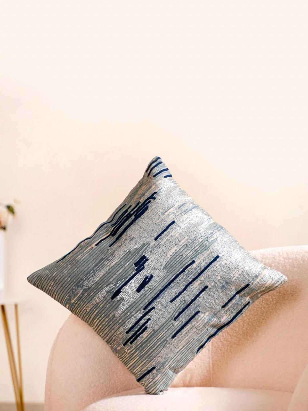 

Nestasia Navy Blue & White Abstract Cotton Square Cushion Cover