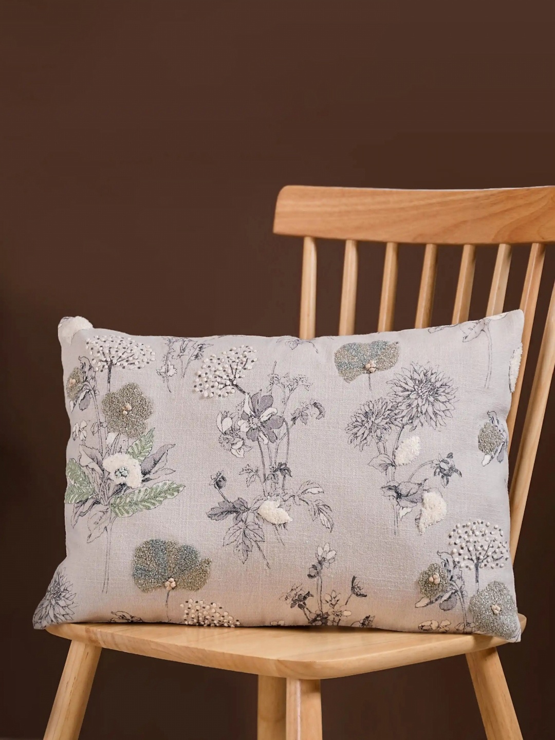 

Nestasia Grey & White Floral Cotton Rectangle Cushion Covers