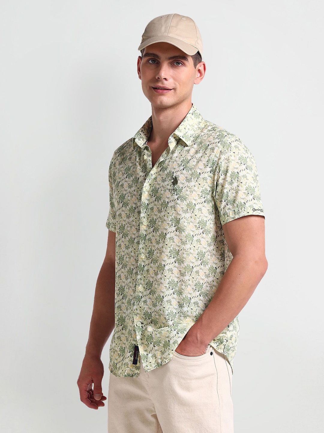 

U.S. Polo Assn. Denim Co. Men Slim Fit Floral Opaque Printed Casual Shirt, Green