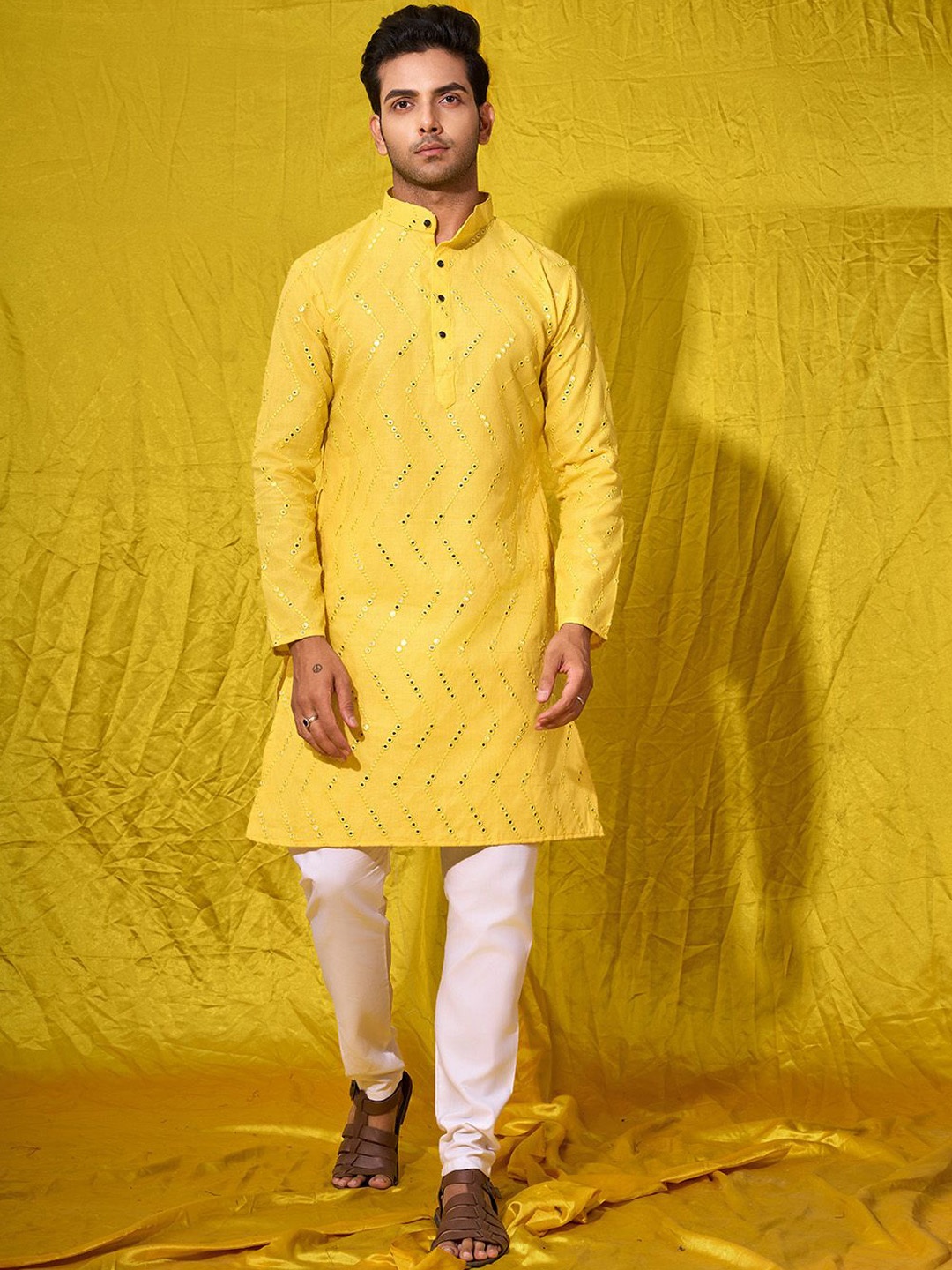 

Fashion FRICKS Men Kurta, Yellow