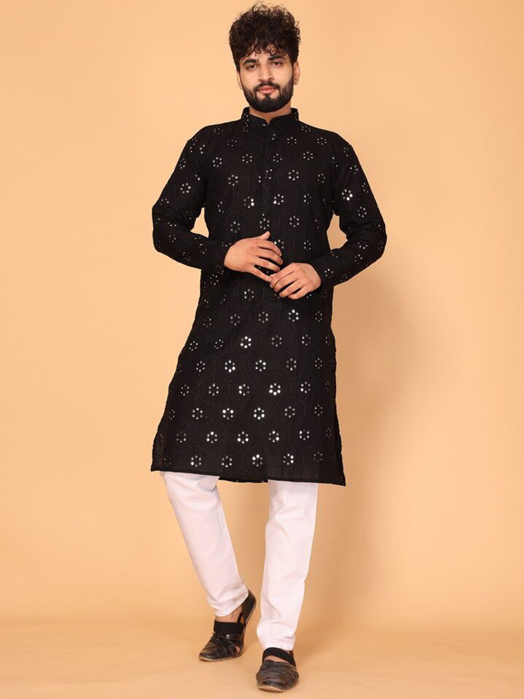 

Fashion FRICKS Men Flared Sleeves Thread Work Pathani Kurta, Black
