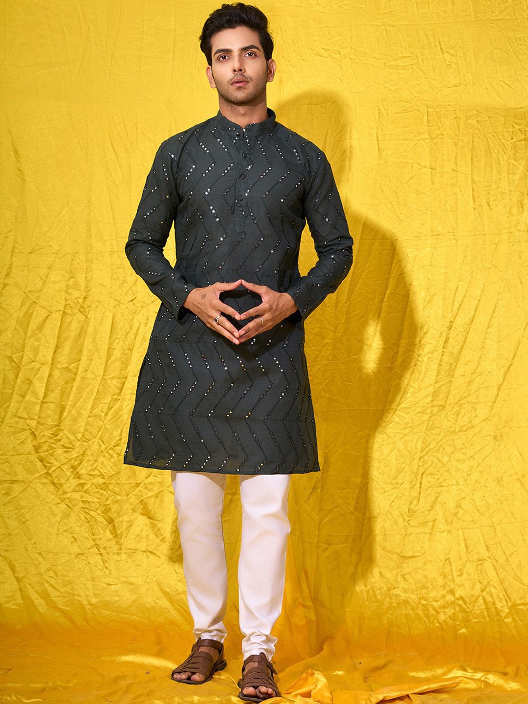 

Fashion FRICKS Men Thread Work Anarkali Kurta, Green