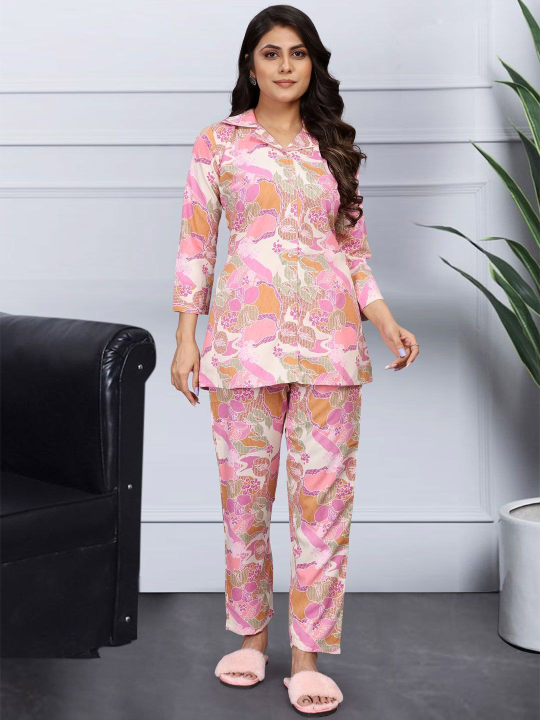 

KALINI Women Printed Shirt Collar Neck Top With Trouser Co-Ords, Green