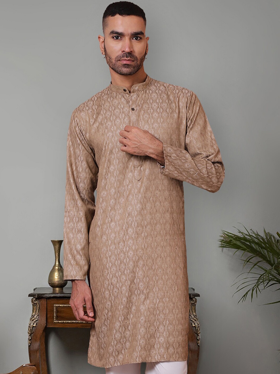 

Jompers Men Kurta, Brown