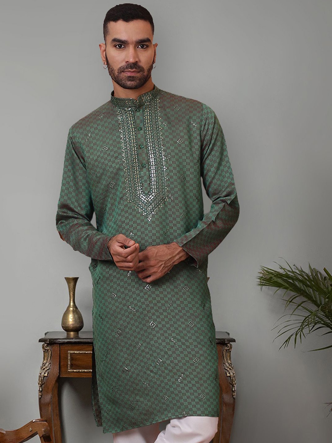 

Jompers Men Geometric Thread Work Kurta, Sea green