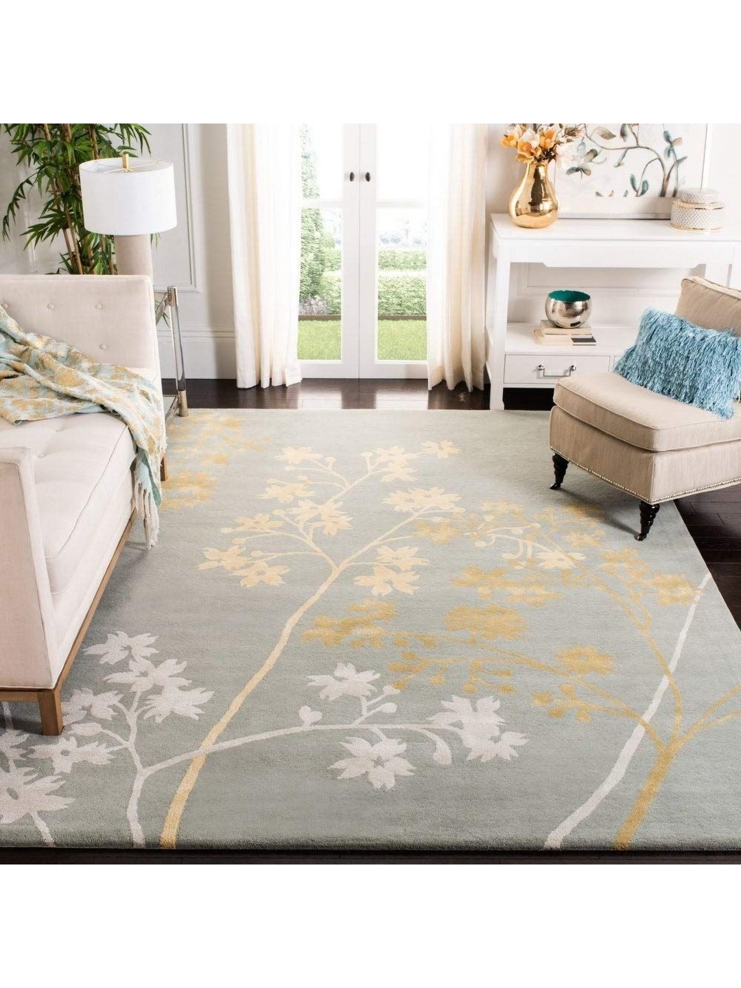 

IMRA CARPET Grey & White Floral Woollen Carpet