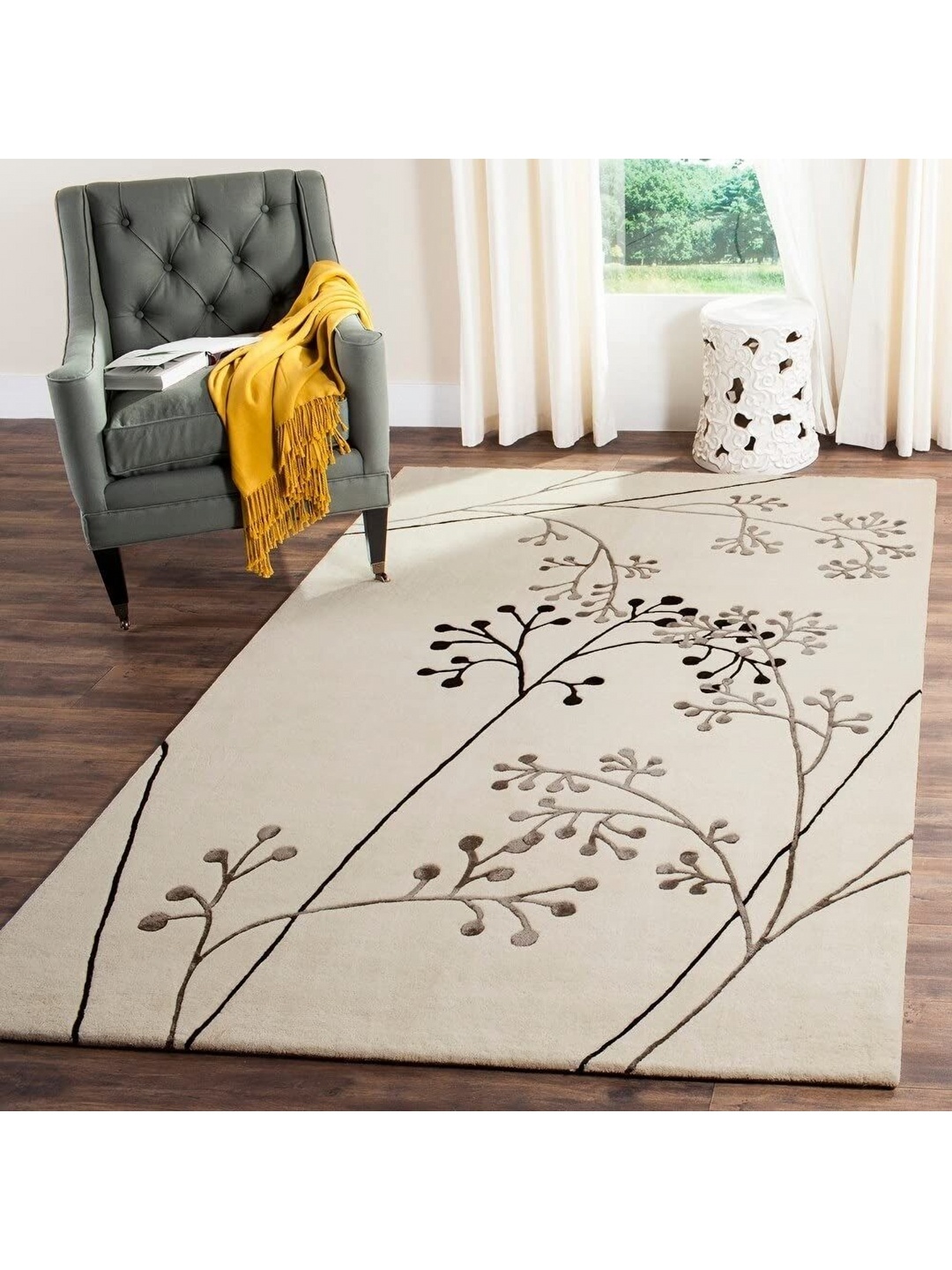 

IMRA CARPET Grey & Cream Coloured Ethnic Motifs Woollen Carpet