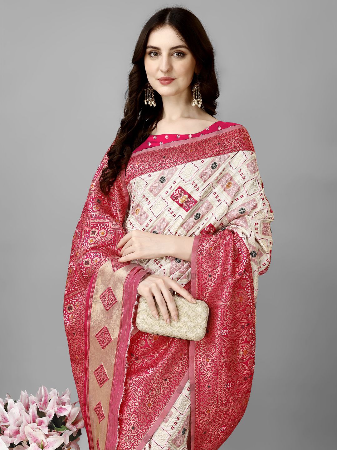 

SHIJILA Woven Design Zari Pure Silk Kanjeevaram Saree, Red