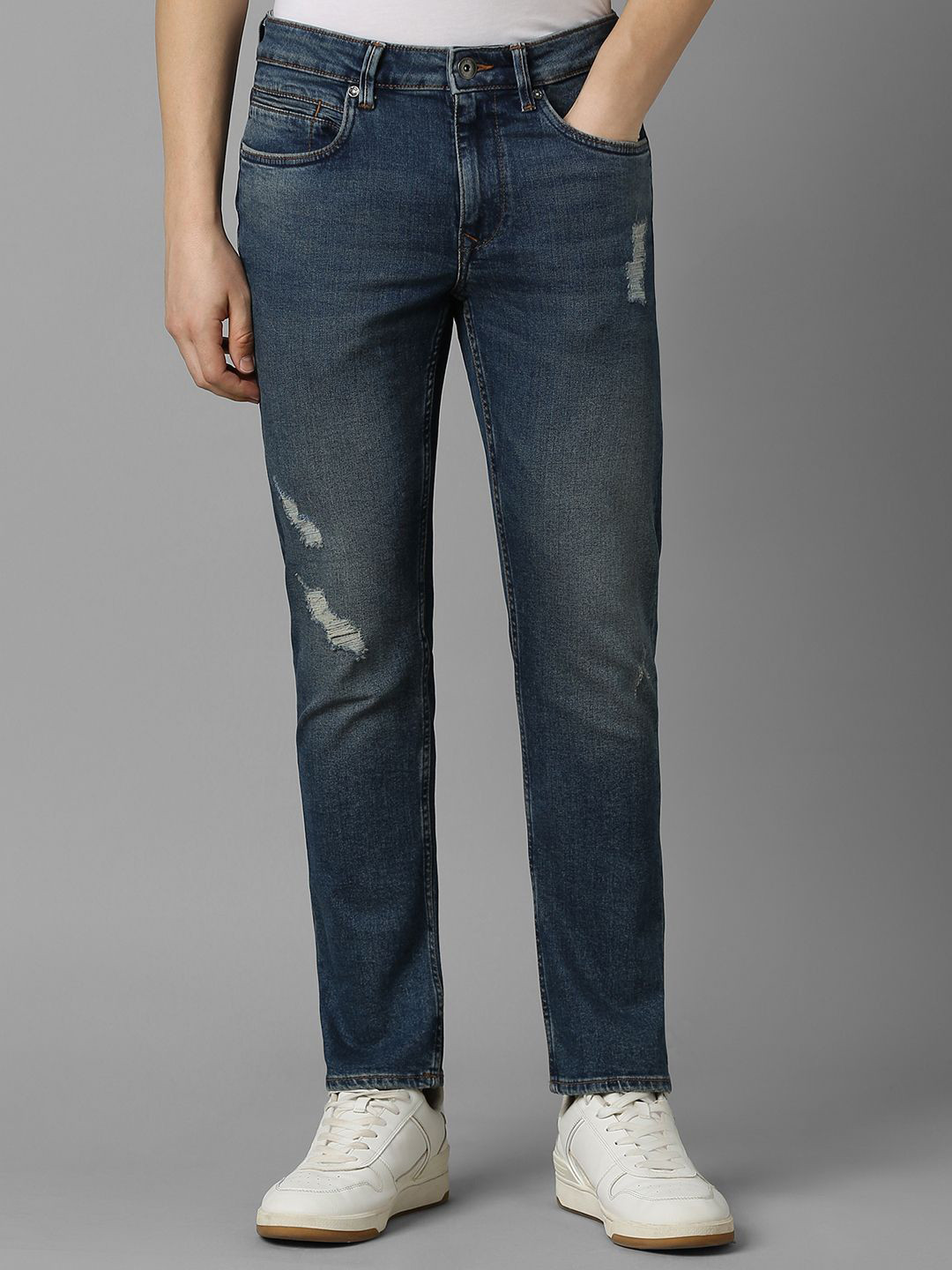 

Louis Philippe Jeans Men Slim Fit Mid-Rise Mildly Distressed Cotton Light Fade Jeans, Navy blue