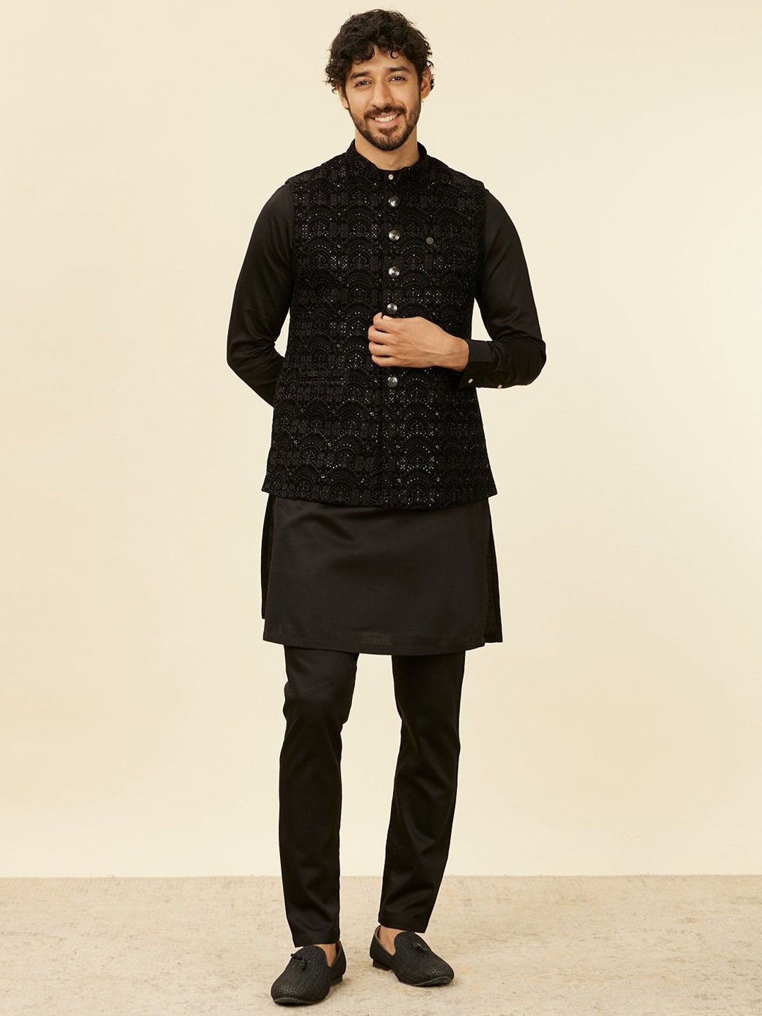

Manyavar Men Embroidered woven Nehru Jacket, Black