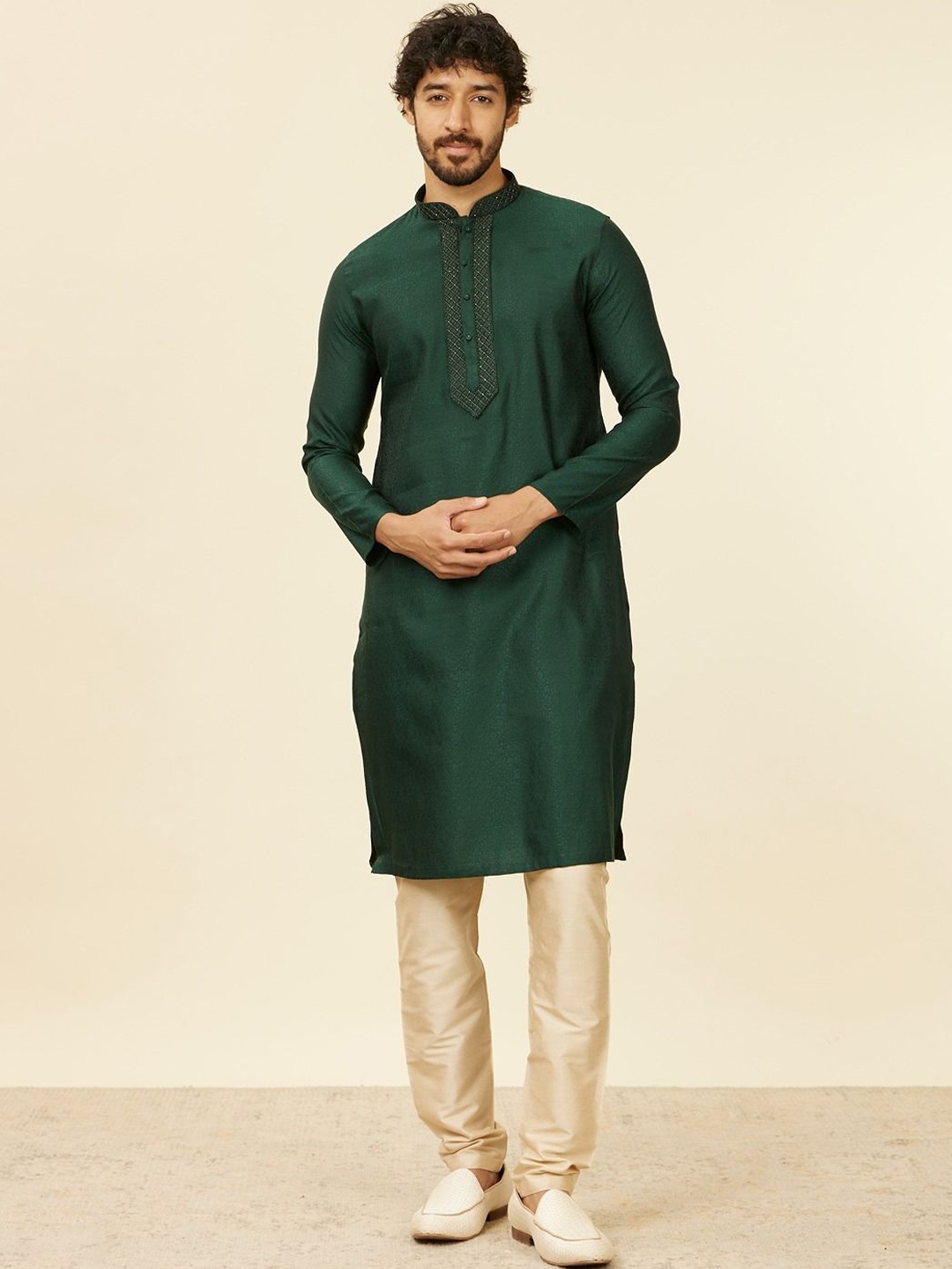 

Manyavar Men Dark Green Yoke Design Regular Kurta with Pyjamas