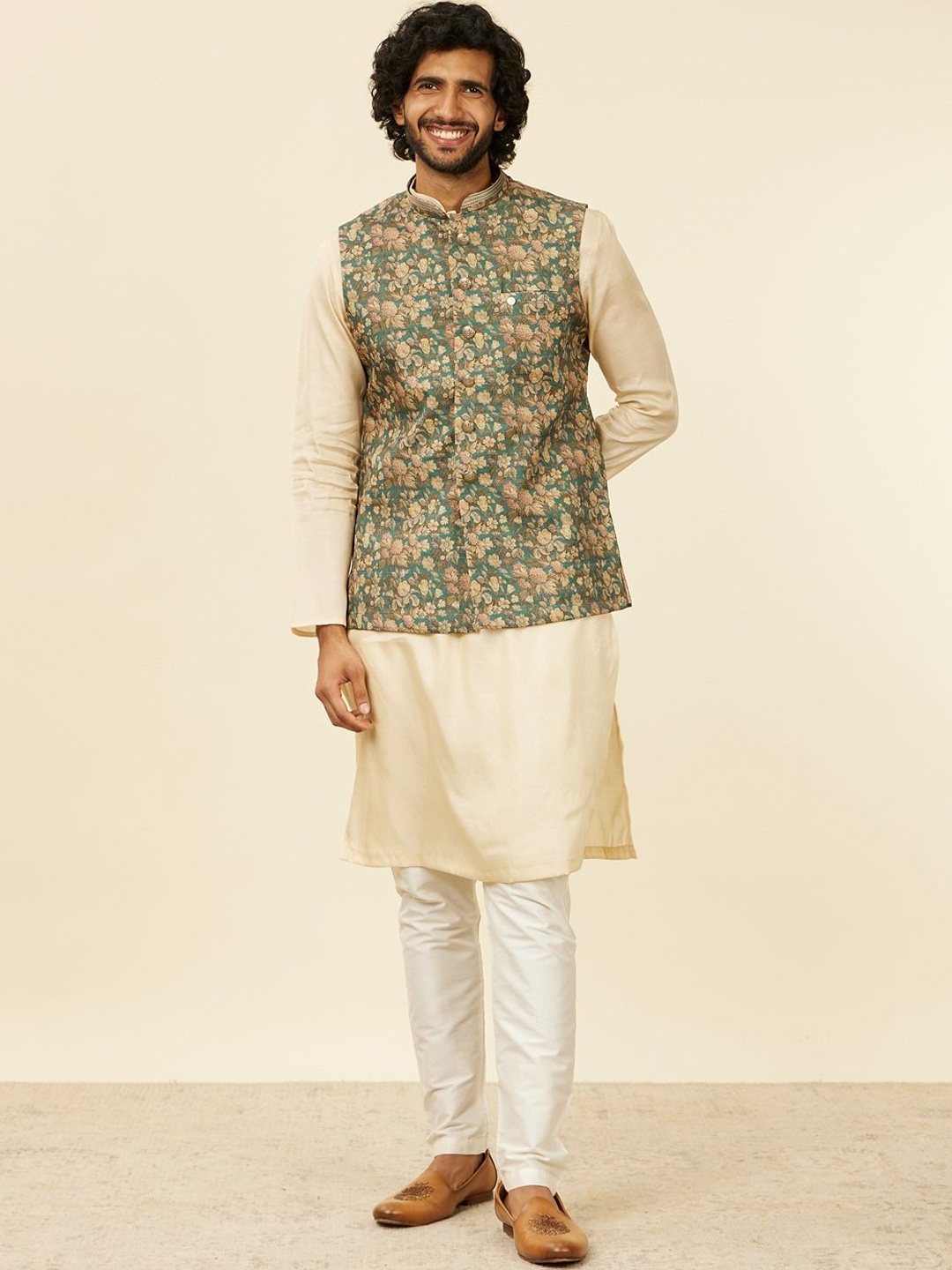 

Manyavar Printed Woven Nehru Jacket, Teal