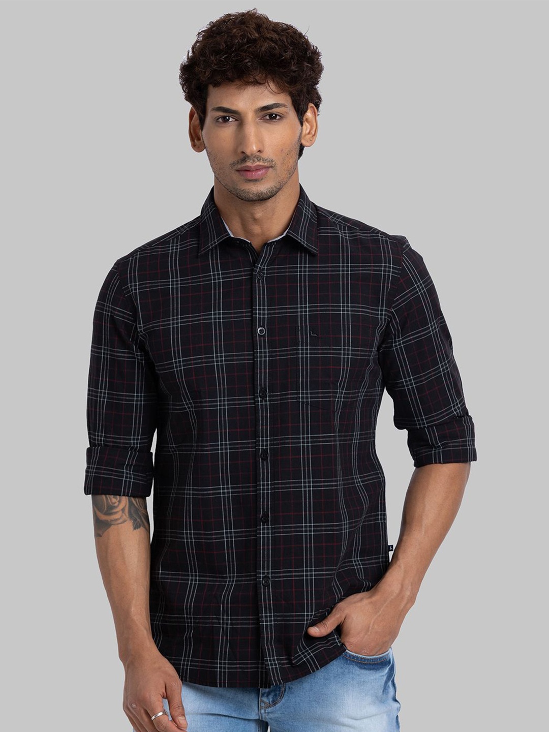 

Parx Men Slim Fit Tartan Checks Opaque Checked Casual Shirt, Black