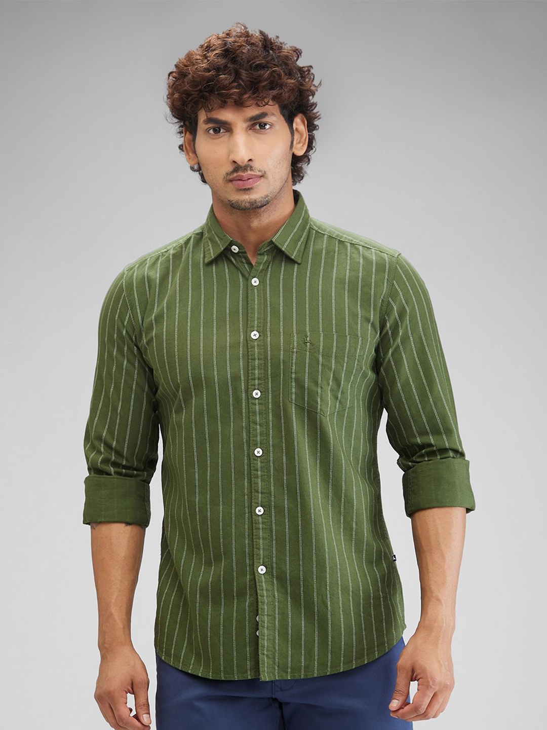 

Parx Men Slim Fit Opaque Striped Casual Shirt, Green