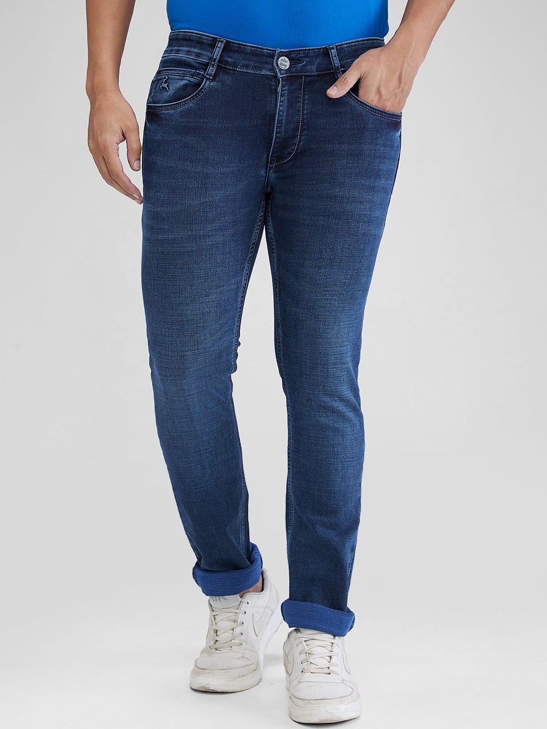 

Parx Men Tapered Fit Low-Rise Light Fade Jeans, Blue