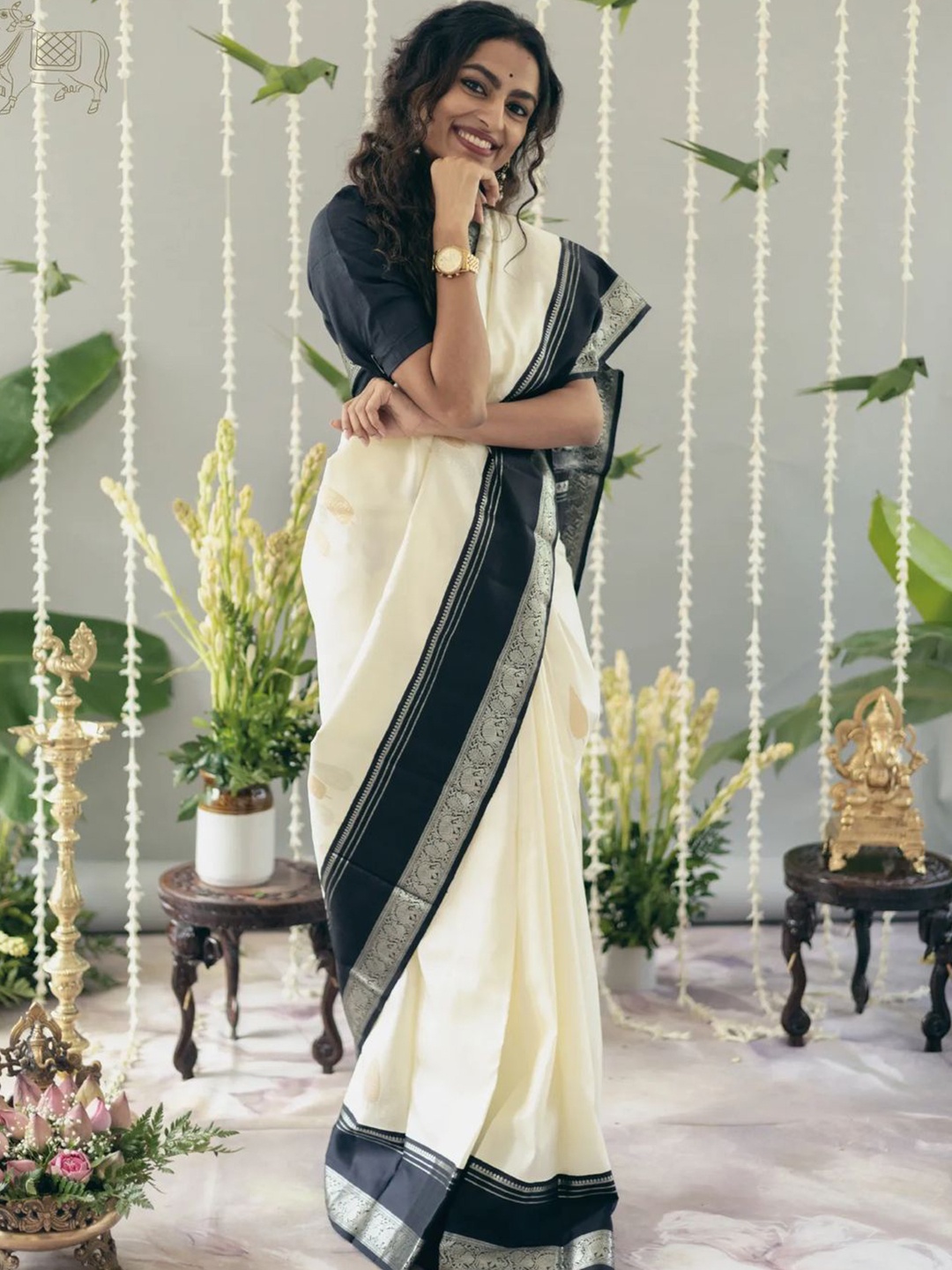 

revika Woven Design Zari Kanjeevaram Saree, Cream