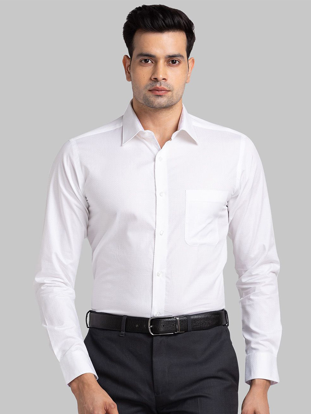 

Raymond Self Design Pure Cotton Slim Fit Shirt, White
