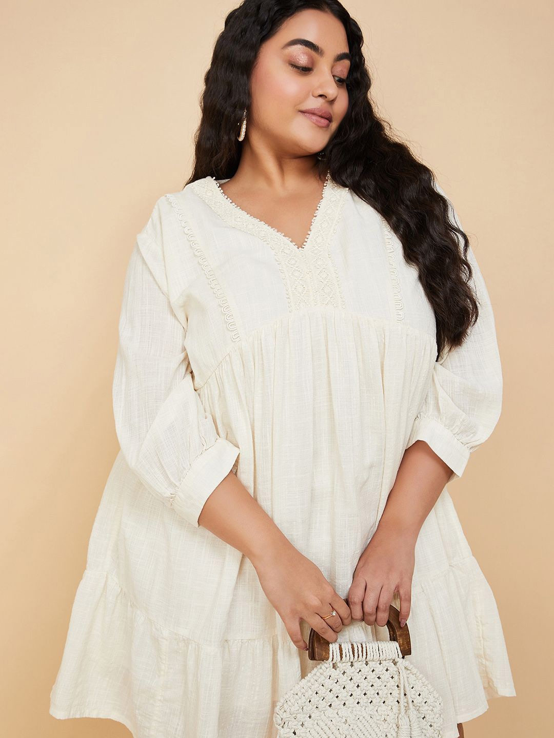 

max V-Neck Lace Inserts Tunic, White