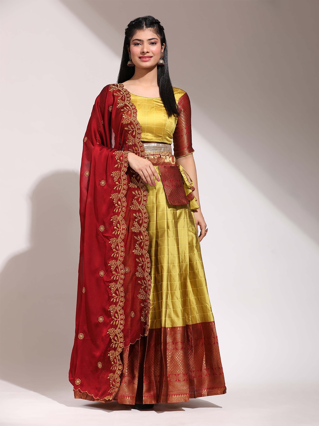 

Fabcartz Women Lehenga & Unstitched Blouse With Dupatta, Yellow