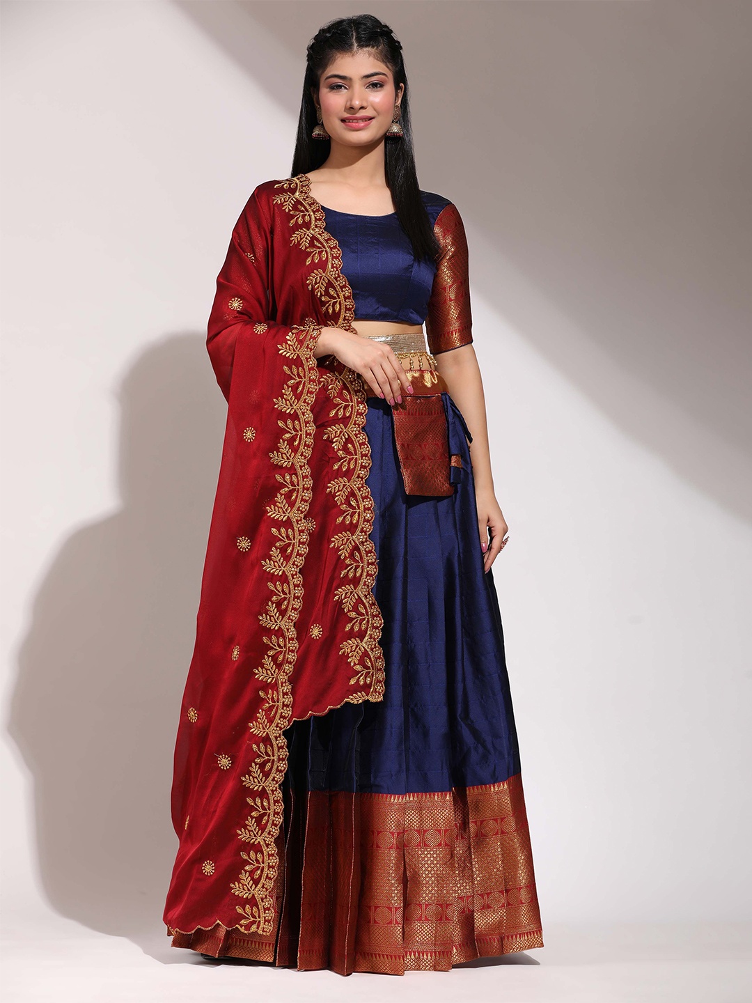 

Fabcartz Semi-Stitched Lehenga & Unstitched Blouse With Dupatta, Navy blue