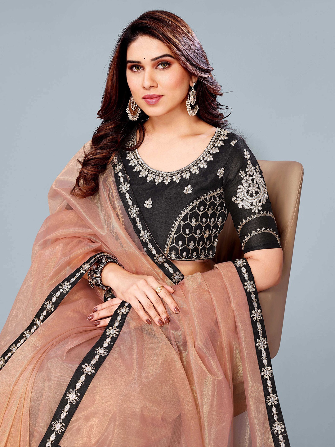 

Ashiya Fab Embellished Embroidered Net Saree, Rose gold