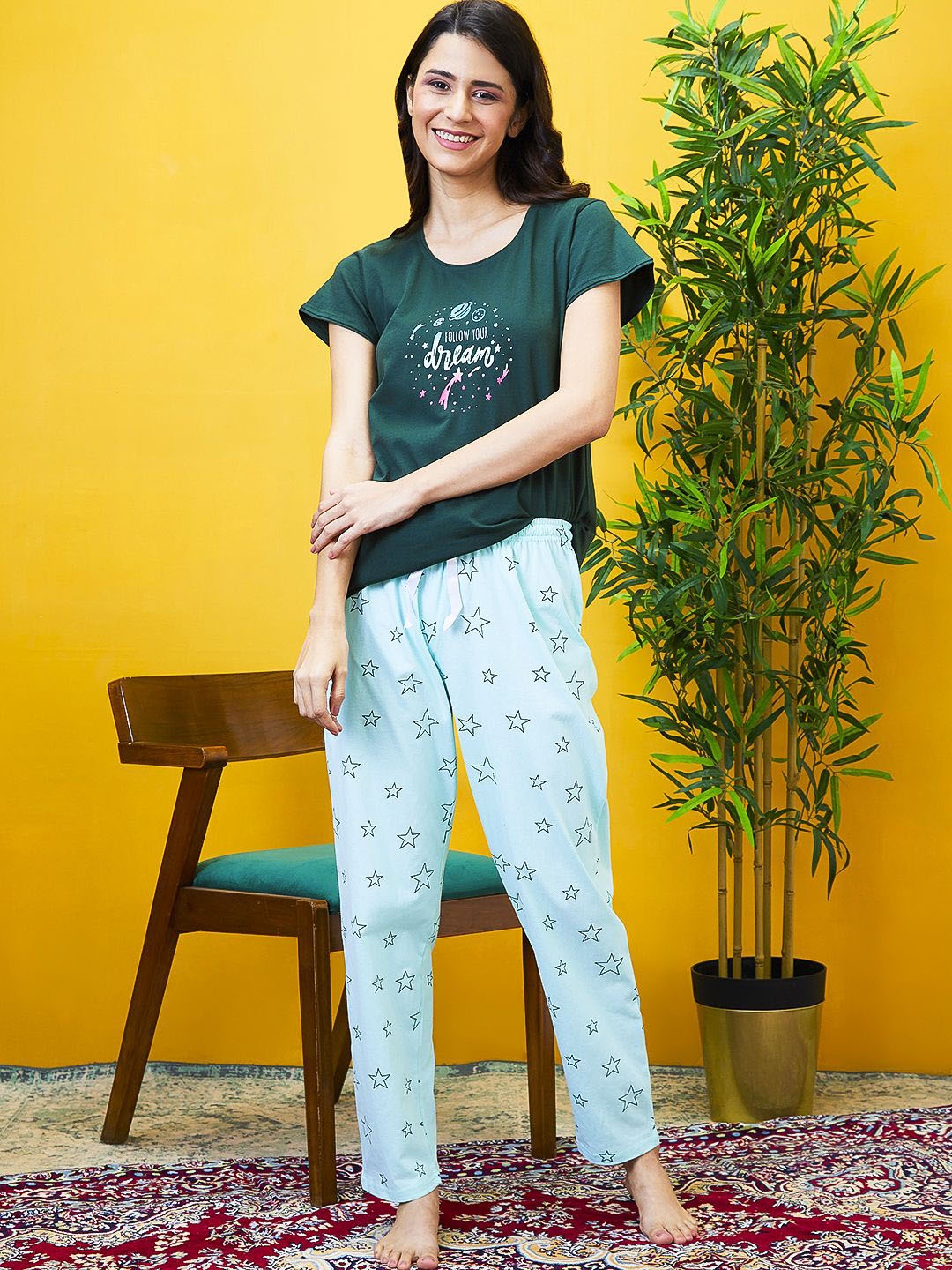 

AV2 Women Printed Night suit, Green