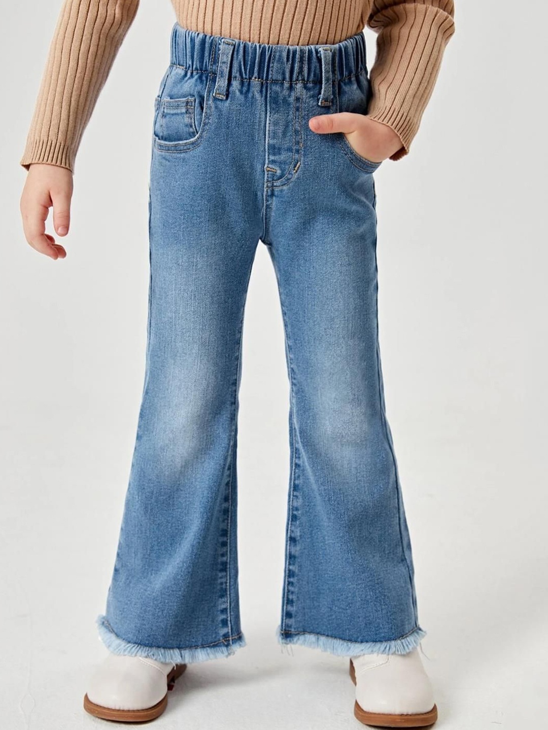 

Kotty Girls Jean Flared Heavy Fade Stretchable Jeans, Blue