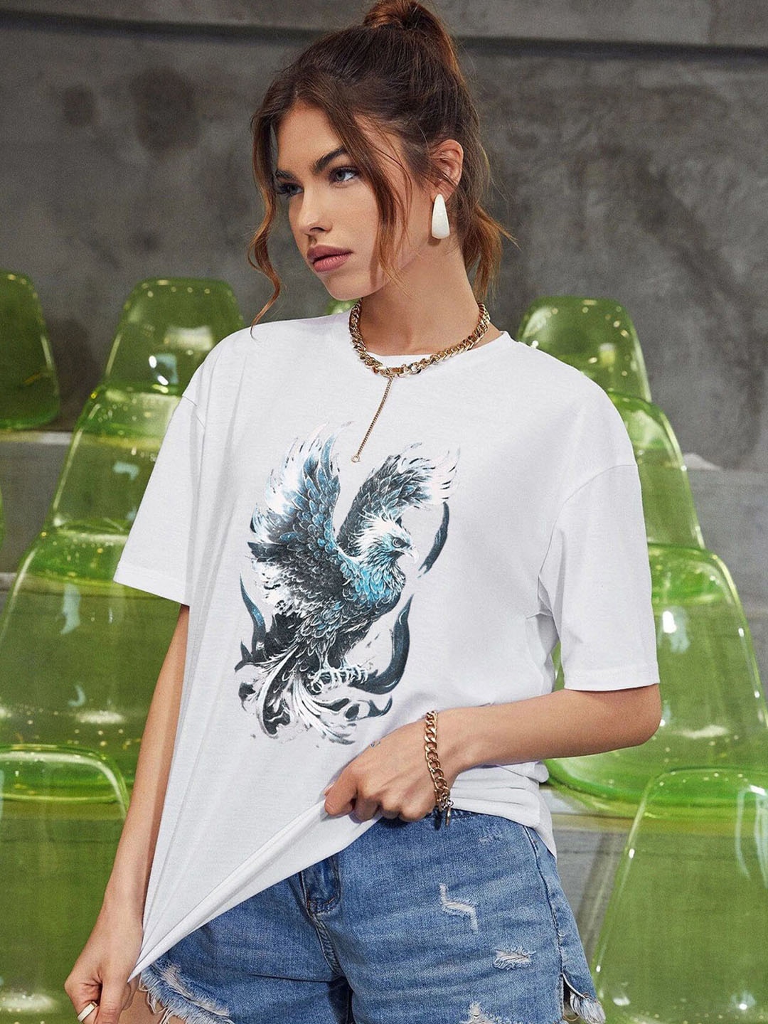 

TRENDY RABBIT Women Printed Pockets T-shirt, White