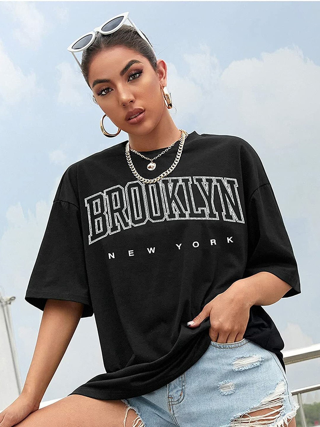 

TRENDY RABBIT Women Typography Printed Round Neck Applique T-shirt, White