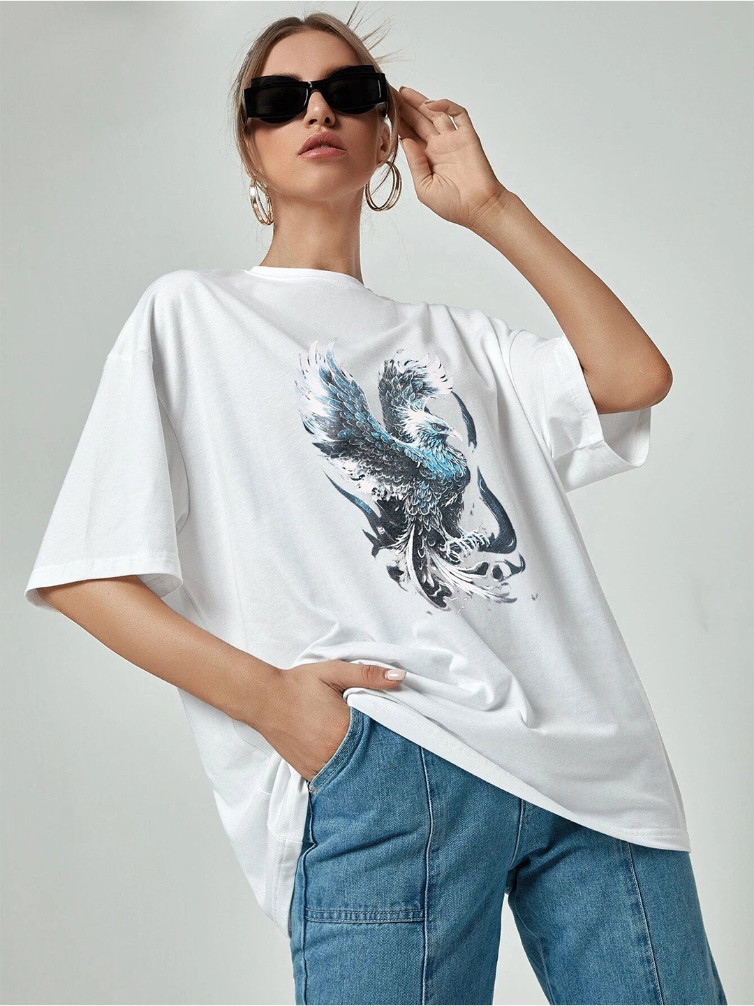 

TRENDY RABBIT Women Graphic Printed Round Neck Oversized T-shirt, White