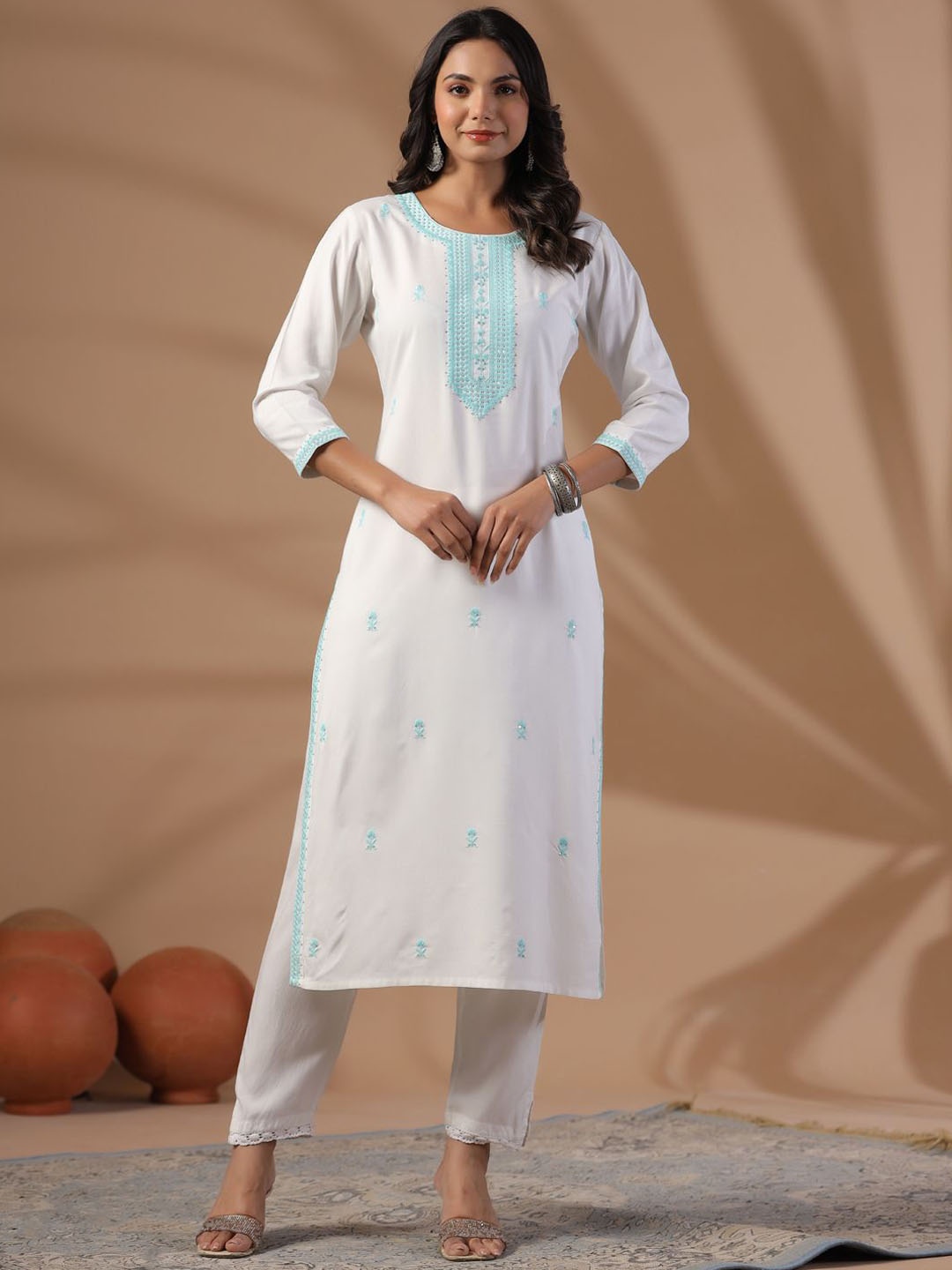 

Readiprint Fashions Women Ethnic Motifs Embroidered Thread Work Kurta, White