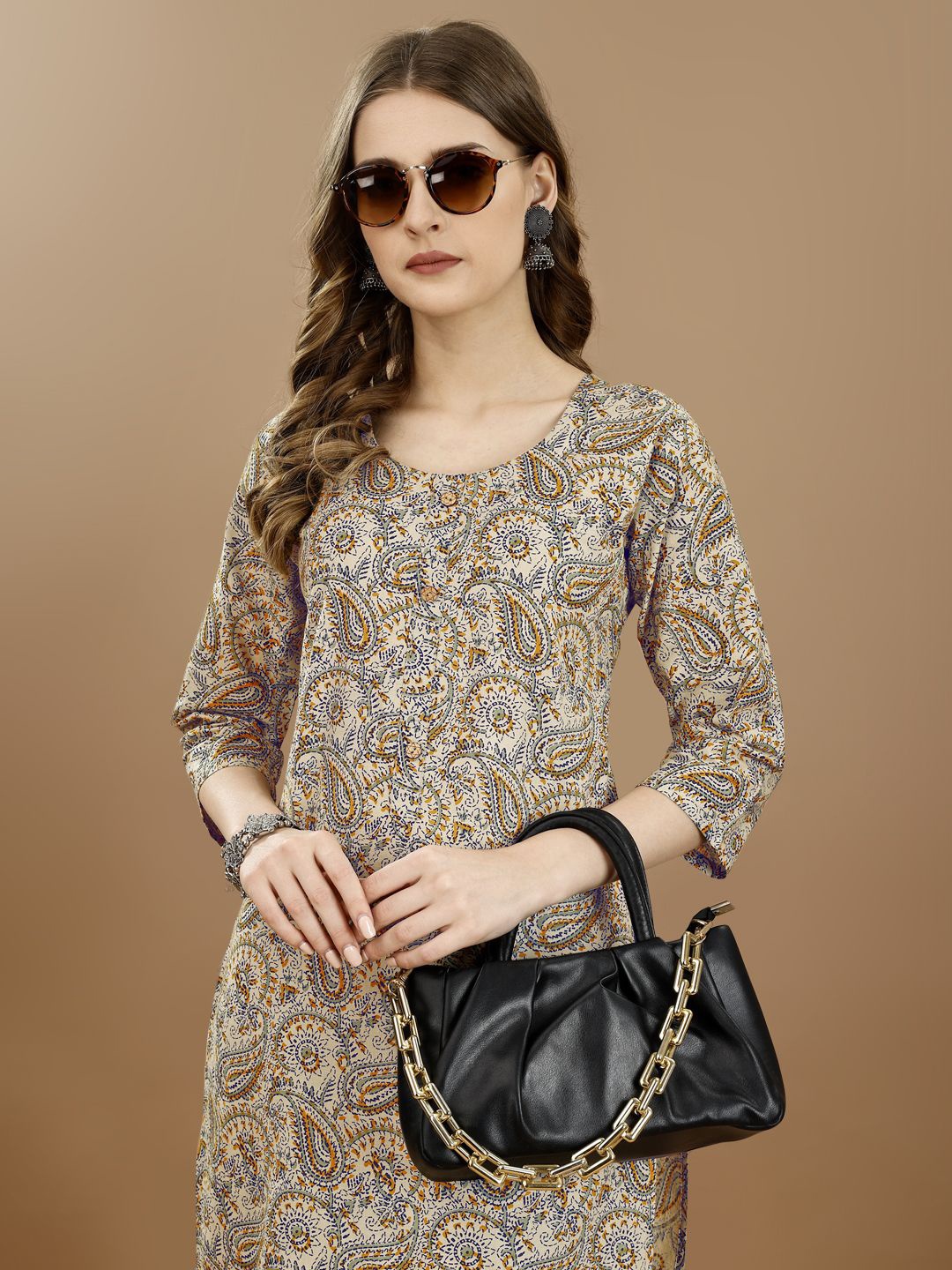 

SAPTRANGI Paisley Printed Pure Cotton Straight Kurta, Cream
