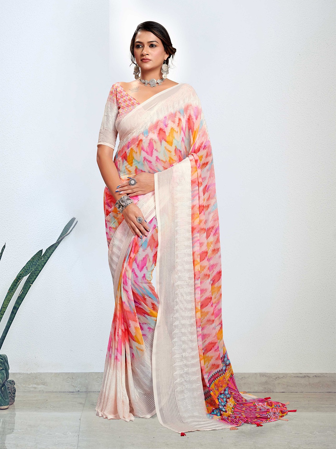 

Mitera Striped Pure Georgette Designer Saree, Red