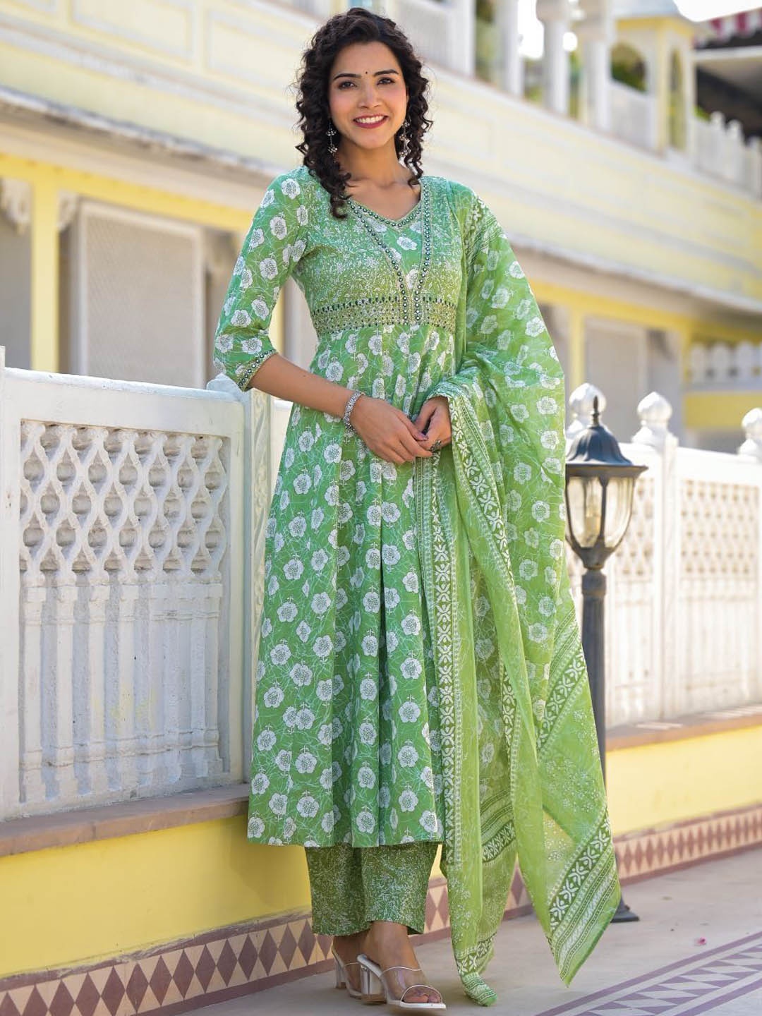 

VASVI Women Mirror Work Pure Cotton Kurta with Harem Pants & With Dupatta, Green