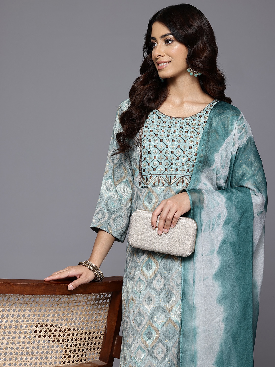 

Varanga Foil Printed And Thread Embroidered Kurta with Trousers & With Dupatta, Teal