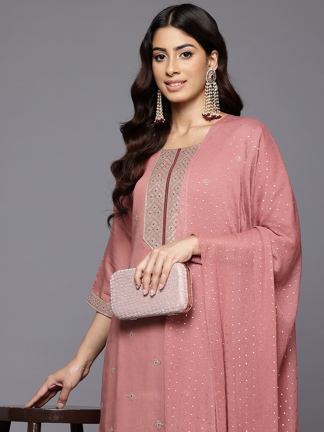 

Varanga Ethnic Motifs Embroidered Kurta with Trousers & With Dupatta, Mauve