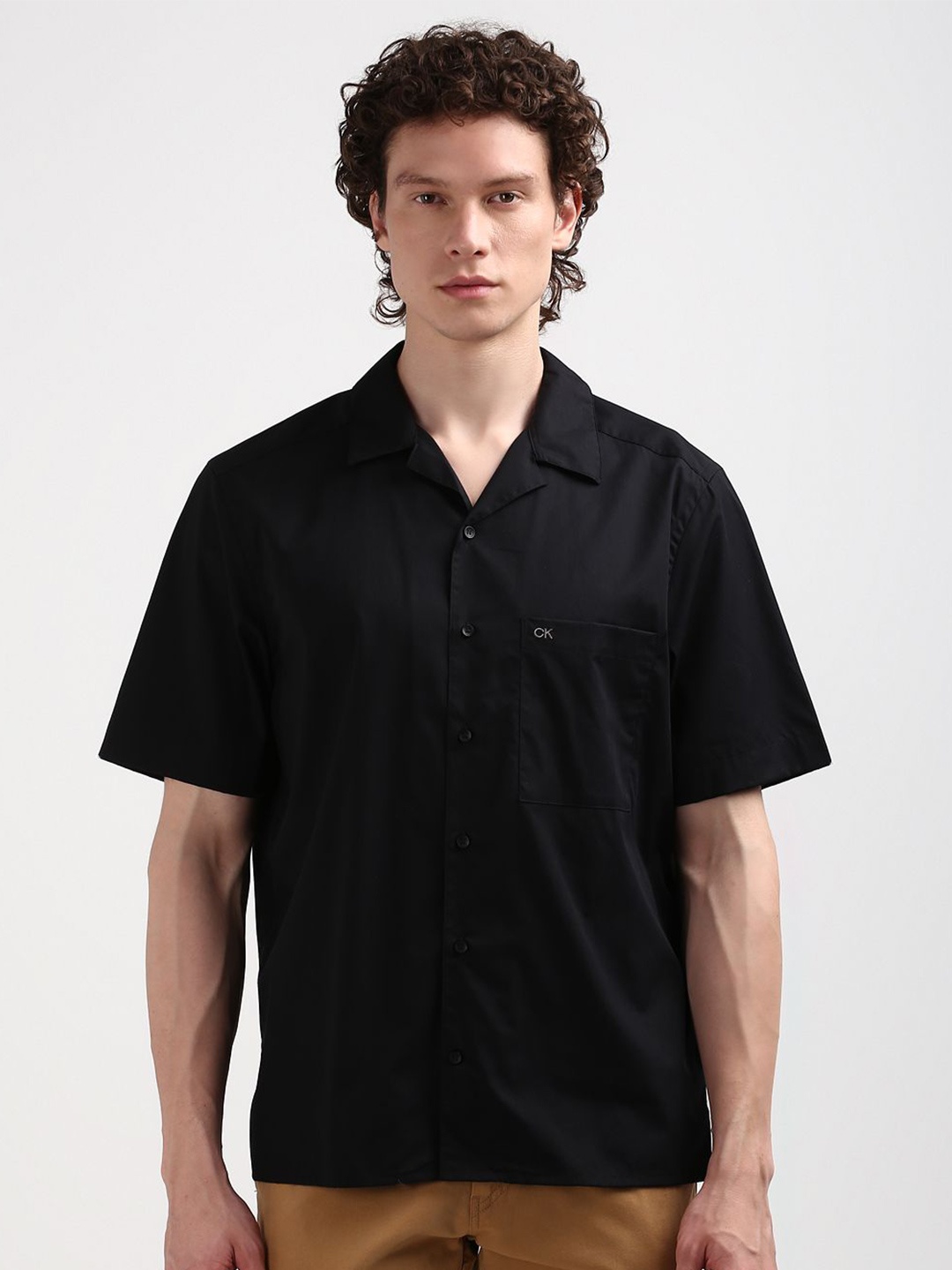 

Calvin Klein Men Boxy Opaque Casual Shirt, Black